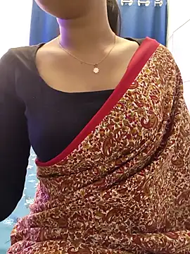 yhona darling online show from 8, 4, 2026