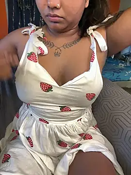 Hot Urvi online show from 1, 7, 2026