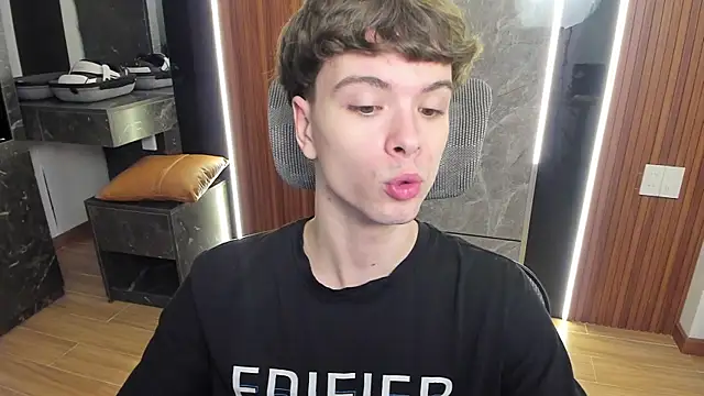 calvin love you online show from 27, 6, 2026