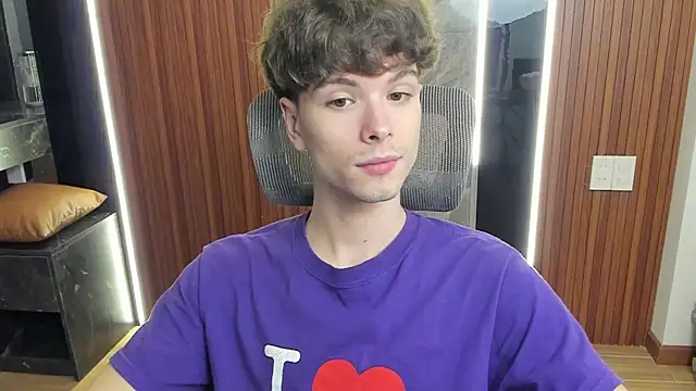 calvin love you online show from 19, 4, 2026