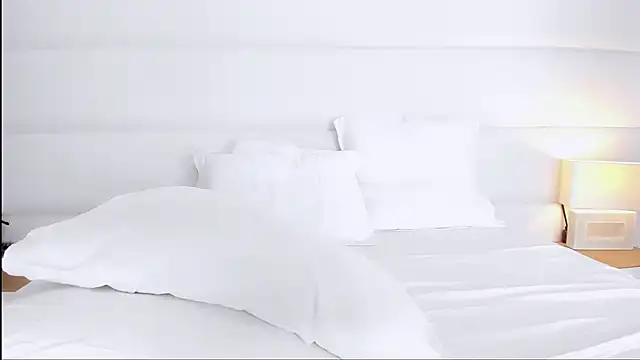 MoonAngelic online show from 20, 12, 2025