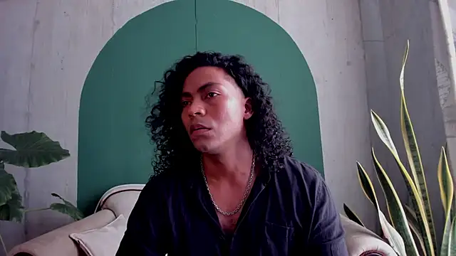 noah jones   online show from 20, 11, 2025