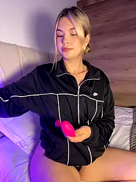 Odett  online show from 13, 10, 2025