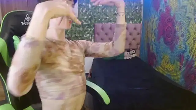 BurningVenus12 online show from 14, 5, 2026