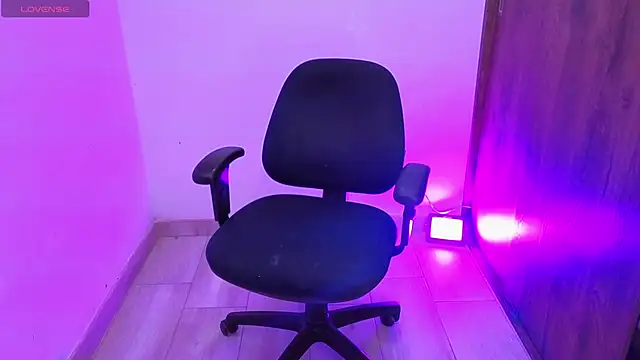 avans 15 online show from 22, 12, 2025