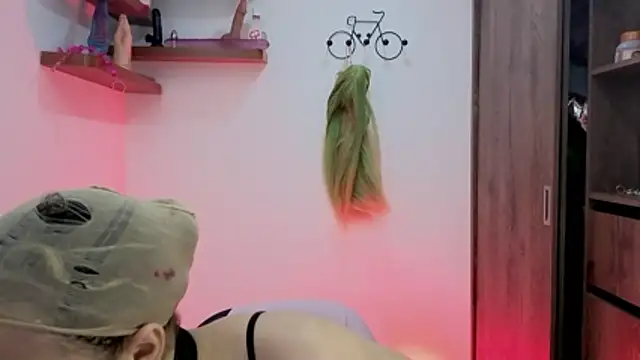 avans 15 online show from 27, 10, 2025