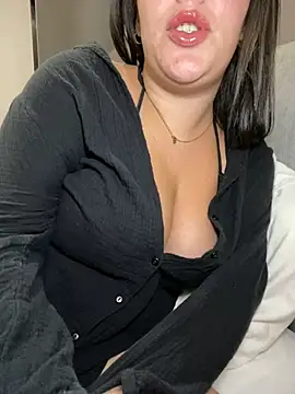 Snapshot of lilylush24 chatting on 11, 3, 2025 lilylush24 online show from 11, 3, 2025