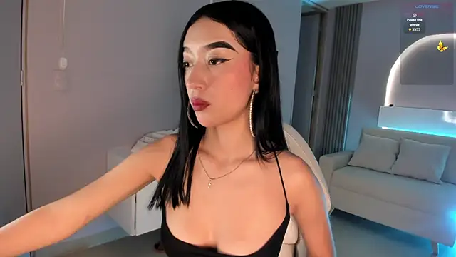 millieskinny  online show from 4, 10, 2025