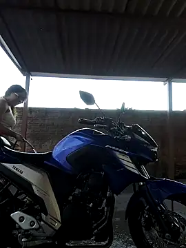 VitoriaFernandes online show from 25, 10, 2025