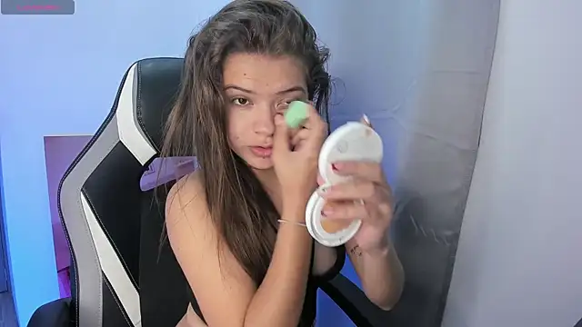 PaigeJayden online show from 22, 11, 2025