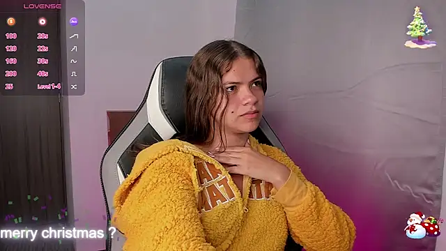 PaigeJayden online show from 15, 12, 2025