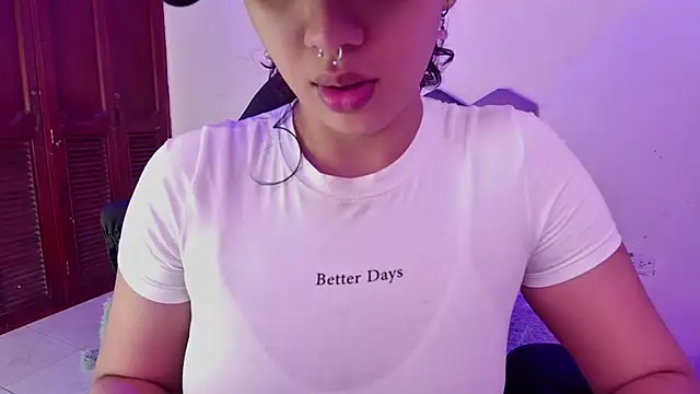 Horny tgn online show from 18, 1, 2026