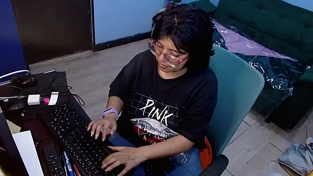 Snapshot of X_CHERRY_XX chatting on 1, 7, 2026 X CHERRY XX online show from 1, 7, 2026