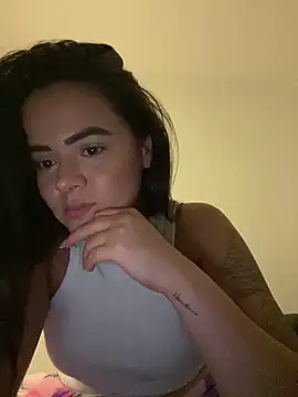 rebeccaareys online show from 6, 12, 2024