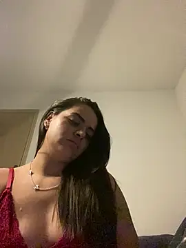 rebeccaareys online show from 22, 2, 2025