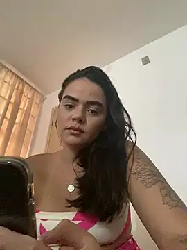 rebeccaareys online show from 16, 1, 2025