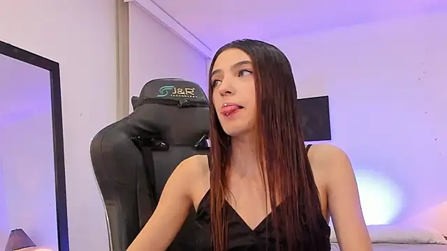 sofiarouge online show from 28, 11, 2025