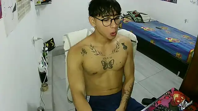 Dillom420 online show from 9, 10, 2025