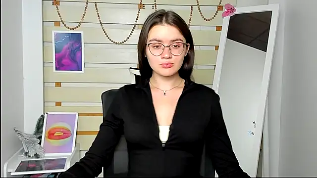 Josephine jo online show from 9, 9, 2025