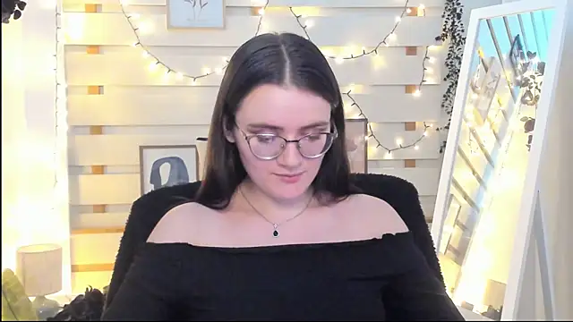 Josephine jo online show from 29, 11, 2025