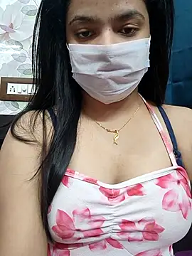 Myloveurvi online show from 24, 10, 2025