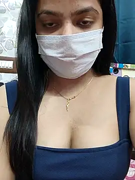 Myloveurvi online show from 9, 9, 2025