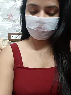 Myloveurvi online show from 8, 4, 2026