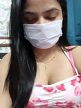 Myloveurvi online show from 8, 11, 2025