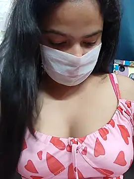 Snapshot of Myloveurvi chatting on 1, 6, 2026 Myloveurvi online show from 1, 6, 2026