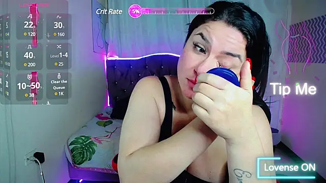  curvy latina online show from 12, 3, 2025
