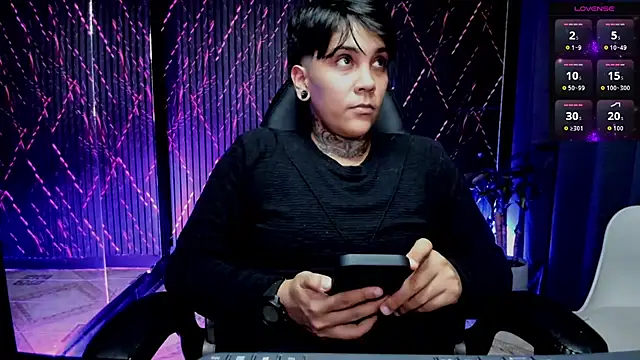 ZhoeStrong online show from 5, 2, 2026