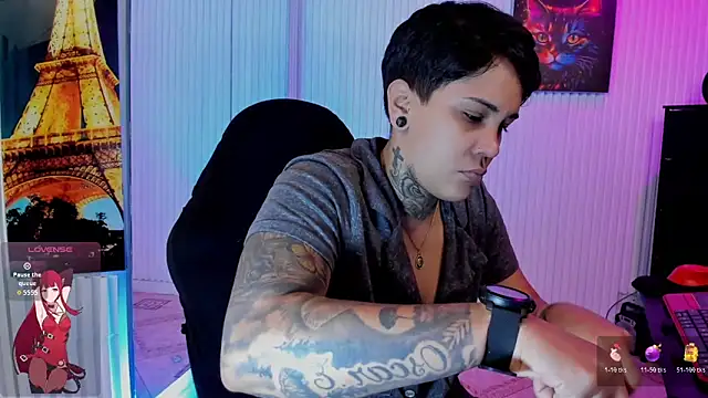 ZhoeStrong online show from 4, 4, 2026