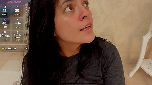 Snapshot of sofiaclauss chatting on 6, 2, 2025 sofiaclauss online show from 6, 2, 2025