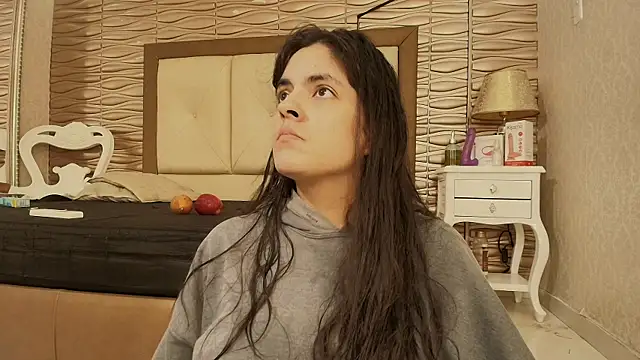 Snapshot of sofiaclauss chatting on 11, 9, 2025 sofiaclauss online show from 11, 9, 2025