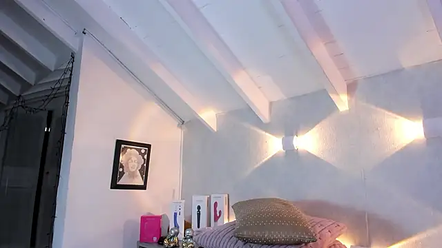 Martina Miiller online show from 8, 1, 2026