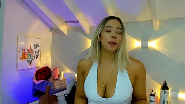 Martina Miiller online show from 10, 4, 2026