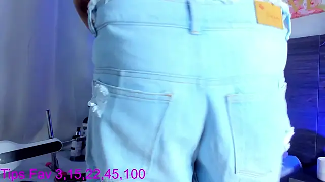 Martina Miiller online show from 28, 11, 2025