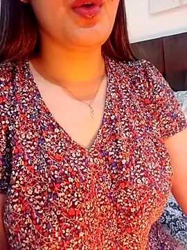 Snapshot of im_here- chatting on 6, 4, 2026 im here- online show from 6, 4, 2026