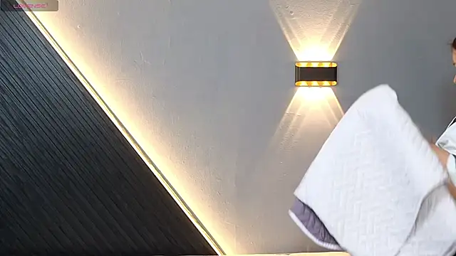 Laia and Aloby online show from 2, 3, 2026