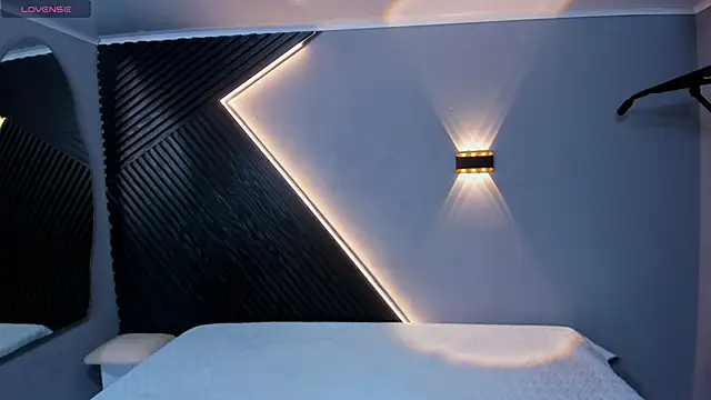 Laia and Aloby online show from 28, 3, 2026