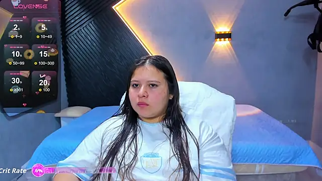 Snapshot of Laia_and_Aloby chatting on 24, 6, 2026 Laia and Aloby online show from 24, 6, 2026