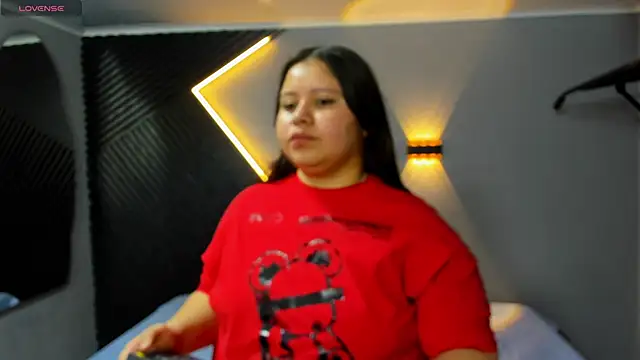 Laia and Aloby online show from 25, 3, 2026