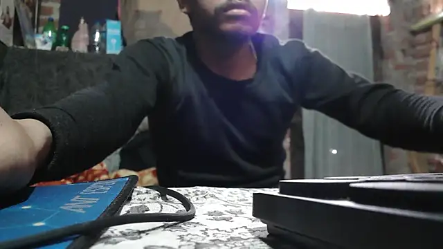 Dreamdaze2025 online show from 22, 2, 2026