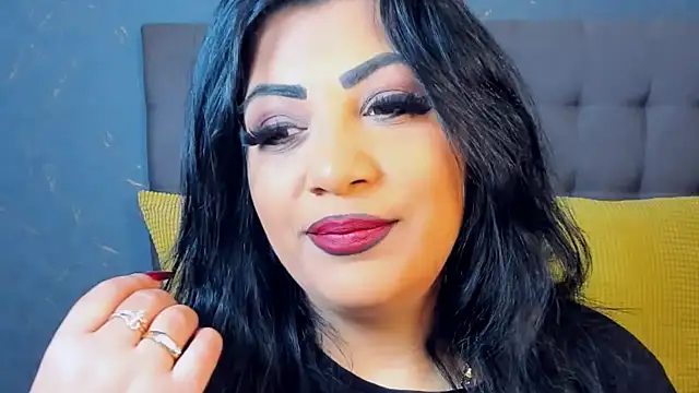 AmyCubes online show from 18, 11, 2025