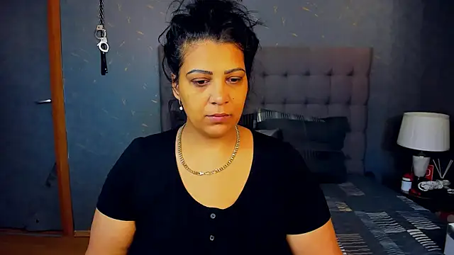 AmyCubes online show from 2, 11, 2025