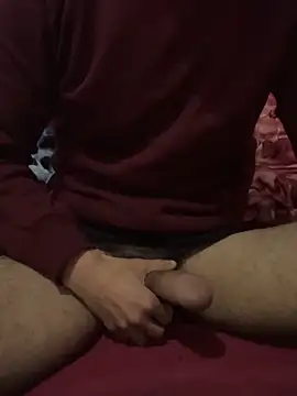 Snapshot of Young_arabe chatting on 18, 12, 2025 Young arabe online show from 18, 12, 2025