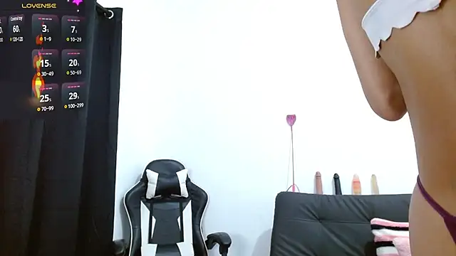 Kiara-Rider online show from 11, 3, 2025