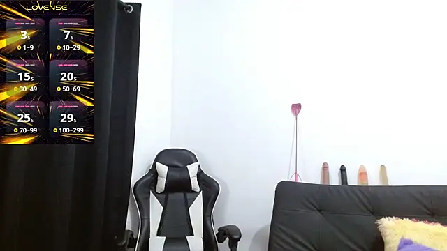 Snapshot of Kiara-Rider chatting on 10, 10, 2025 Kiara-Rider online show from 10, 10, 2025