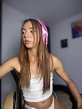 Nikol Rang   online show from 7, 4, 2026