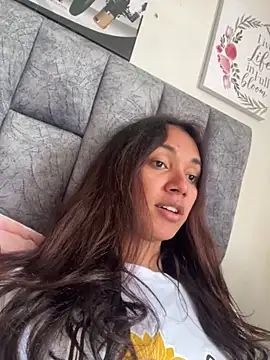 Nikol Rang   online show from 5, 12, 2025